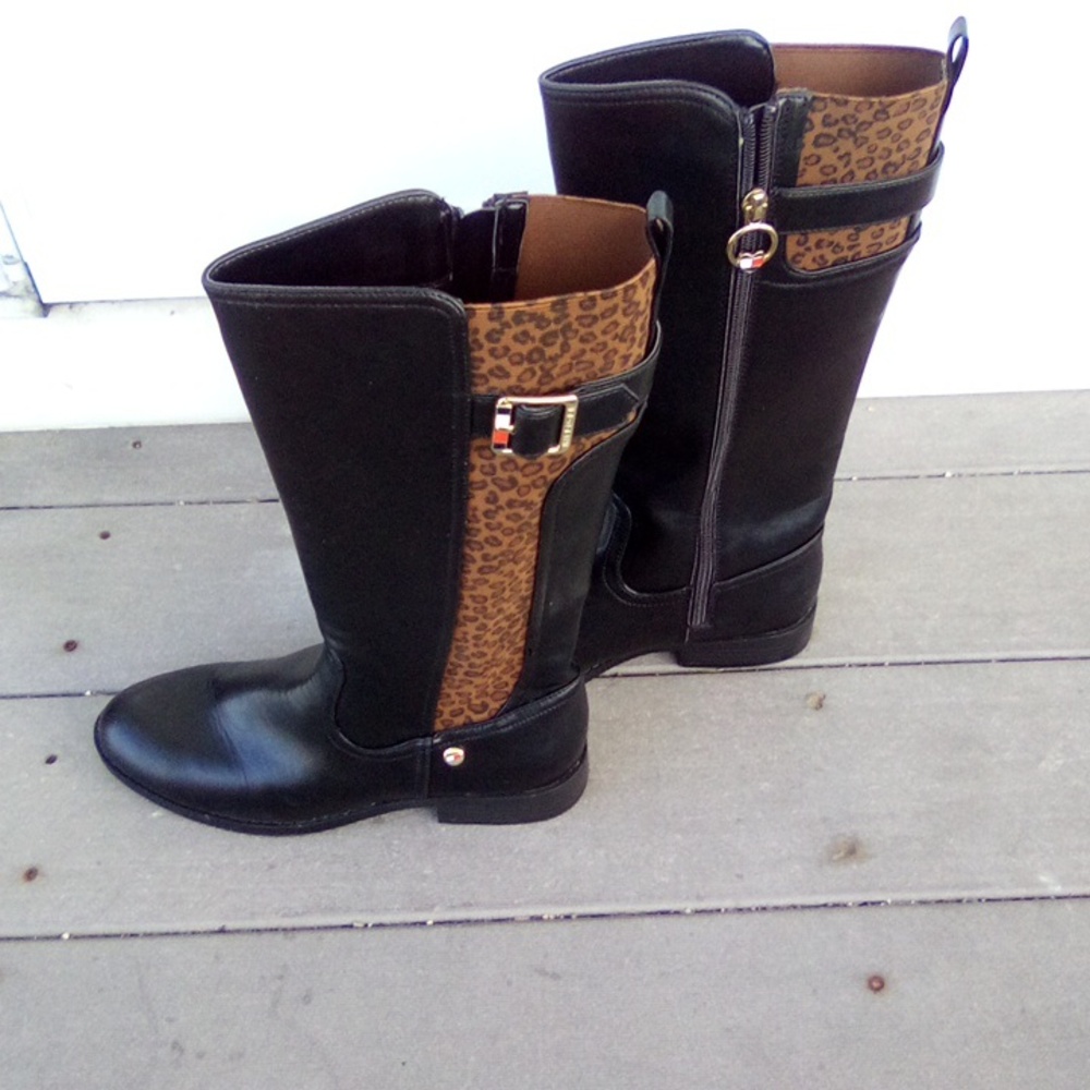 Tommy Hilfiger Boot Size 4 Big Girl - Picture 6 of 10
